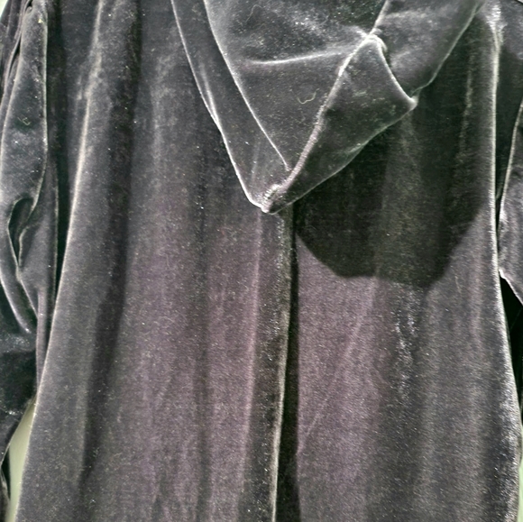 Plus Size 01 Optionelle Women's Satin Full-Zip Hoodie Sweater - Picture 8 of 13